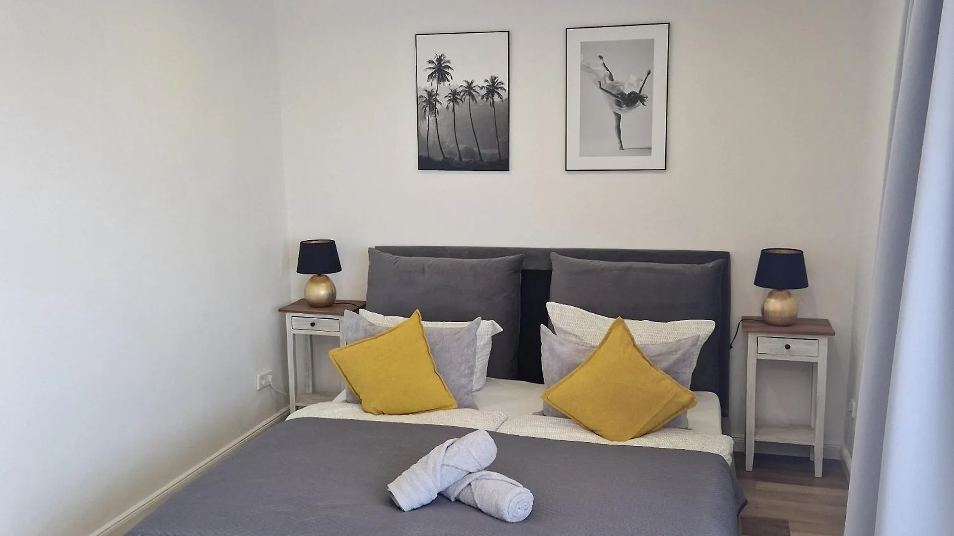 Messeblick - Lift Parkplatz - Contaktless Check In Apartment Hannover